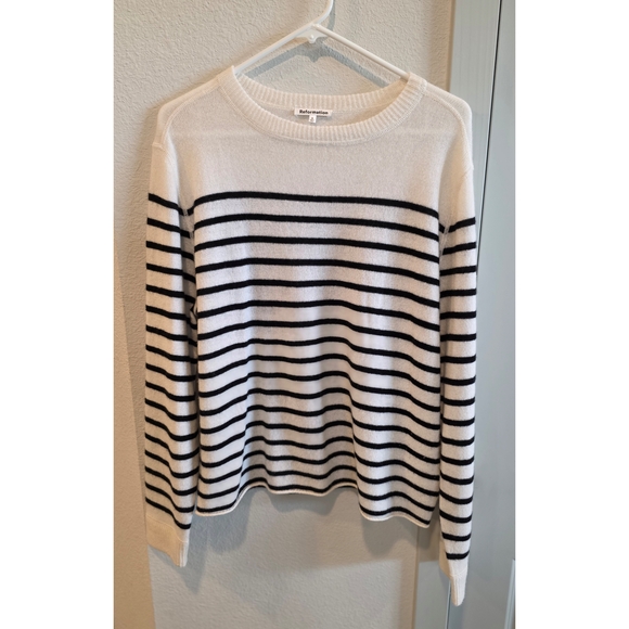 Reformation Sweaters - Reformation Cashmere Boyfriend Sweater in Gossamer/Black Stripe, Size Small